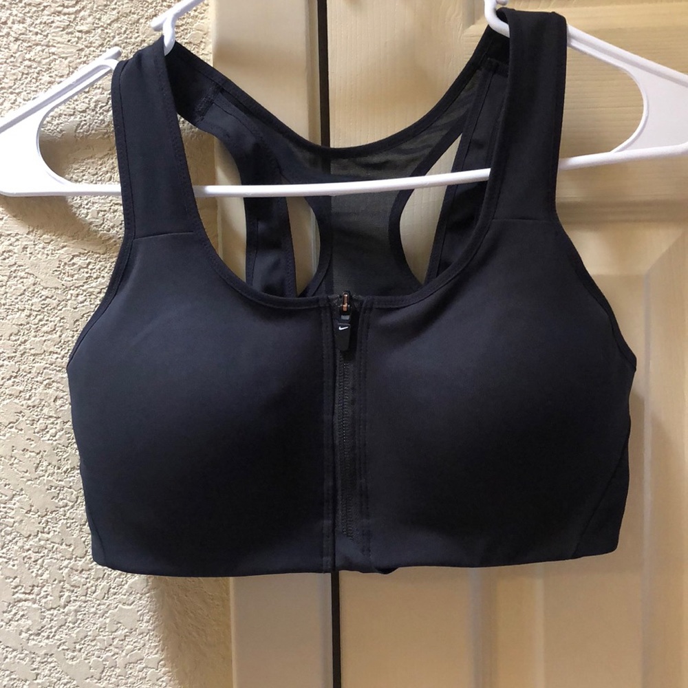 Nike dri-fit sports bra